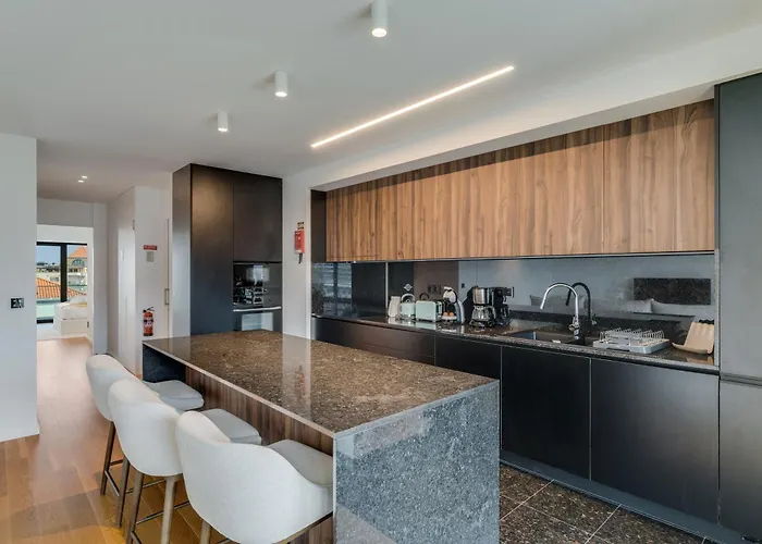 Oceanview Pearl Varino By Madeira *