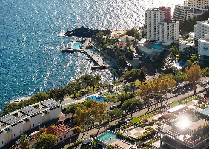 Oceanview Pearl Varino By Madeira